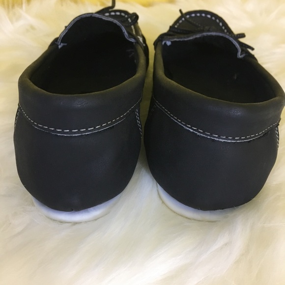 3/$20 NWOB Carmen's Black Loafers - Picture 6 of 6
